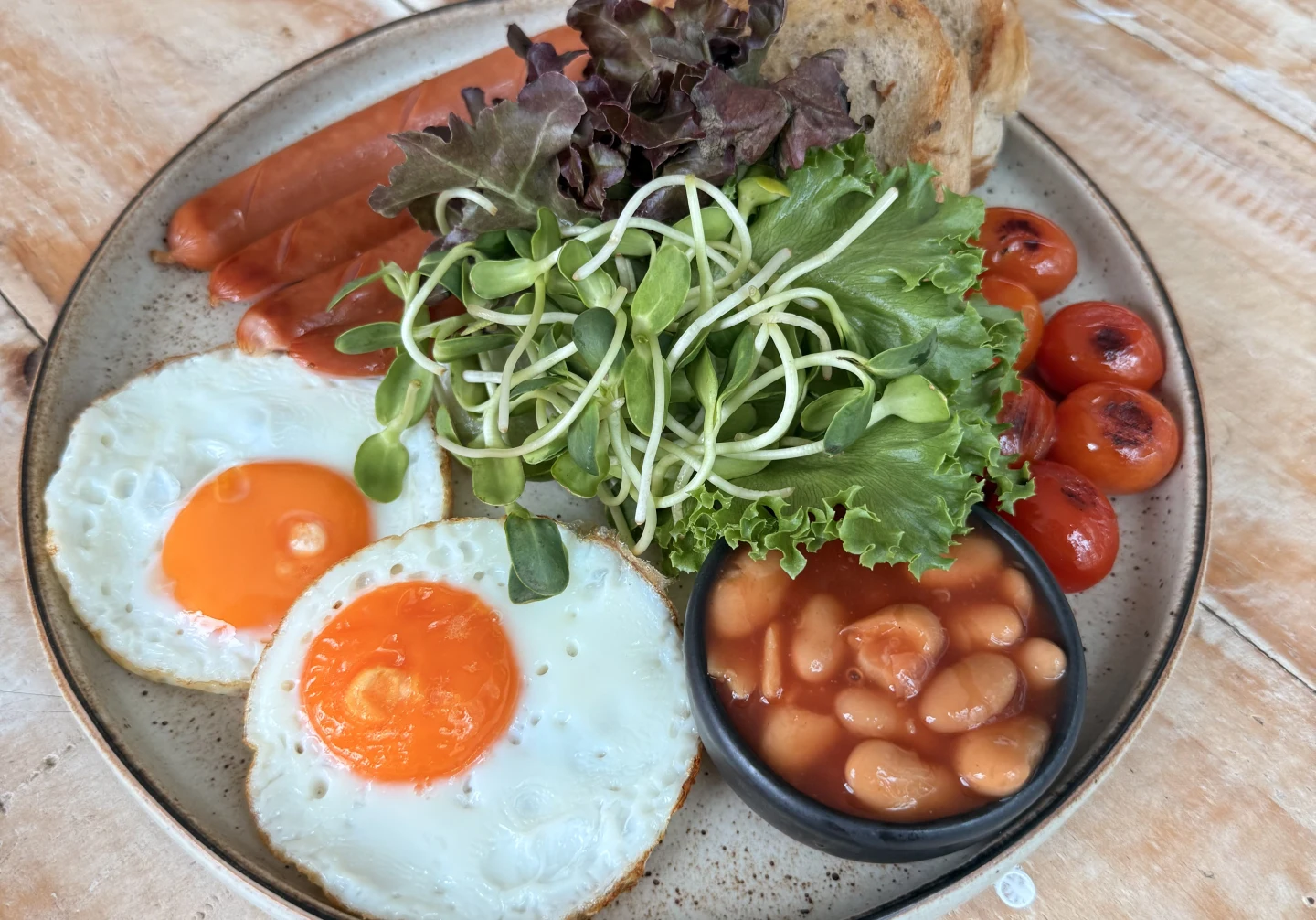 English Breakfast — The Chu, Rawai