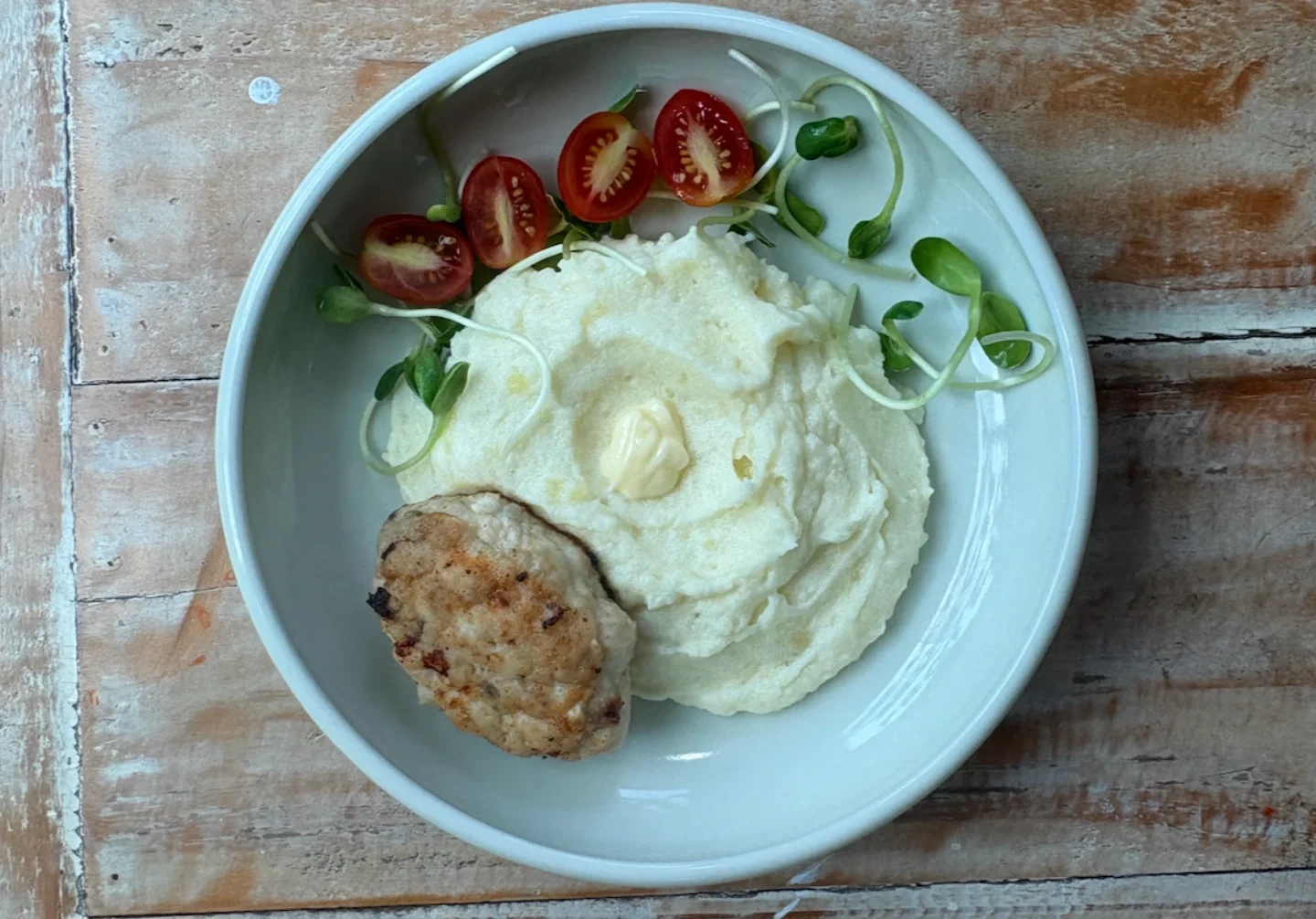 Mashed potatoes with a chicken patty — The Chu, Rawai