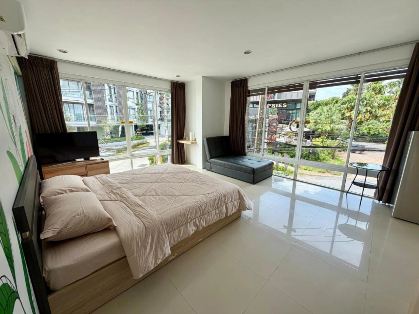 Room 2